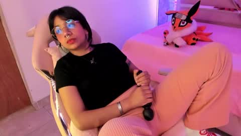 nami_usagi online show from 01-08-25, 04:22