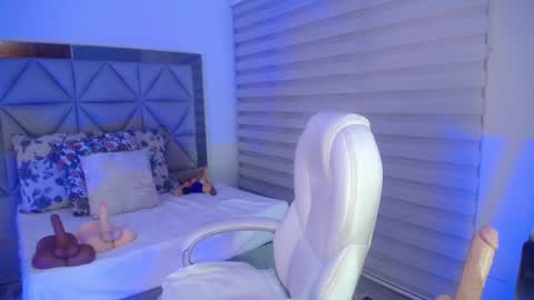 Nana levy online show from 10-10-25, 04:11