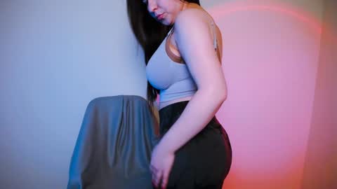 your candy  online show from 01-17-25, 01:56