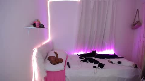 samantha online show from 09-17-25, 07:04