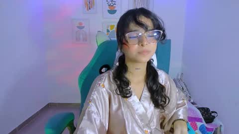Snapshot of nanami_owo chatting on 10-06-25, 01:47 nanami_owo online show from 10-06-25, 01:47