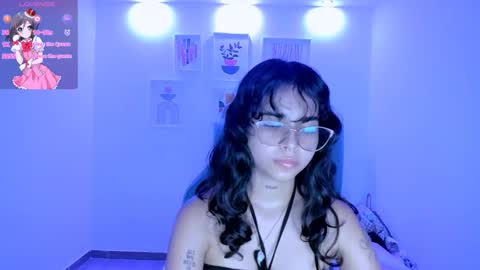 Snapshot of nanami_owo chatting on 10-10-25, 03:49 nanami_owo online show from 10-10-25, 03:49