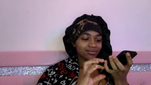 Snapshot of nanaonn chatting on 06-27-26, 06:57 nanaonn online show from 06-27-26, 06:57