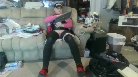 nancyboy_1 online show from 03-03-26, 08:04