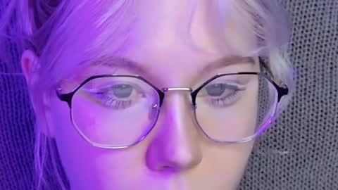 nancymartinez online show from 01-12-25, 08:04