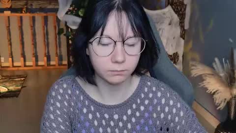 nancymartinez online show from 10-29-25, 05:10