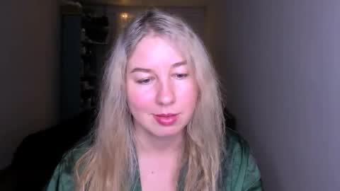 Nancy online show from 04-24-26, 07:16