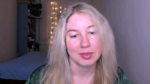 Snapshot of nancysanders chatting on 05-07-26, 08:14 Nancy online show from 05-07-26, 08:14