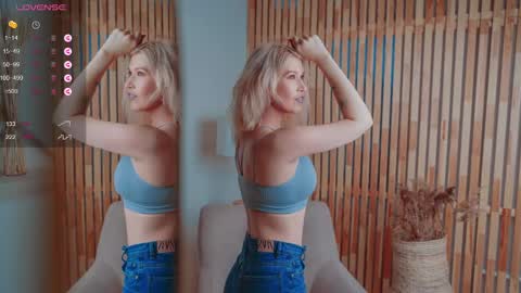 Snapshot of nancysweetheart chatting on 02-19-25, 10:45 nancysweetheart online show from 02-19-25, 10:45