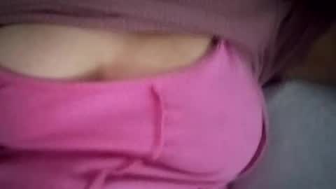 Snapshot of nancyybonita chatting on 12-23-24, 11:47 nancyybonita online show from 12-23-24, 11:47