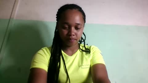 nandrianina416143 online show from 06-08-26, 05:19