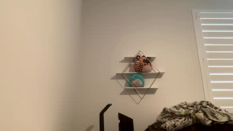 nani kwn online show from 12-18-24, 11:51