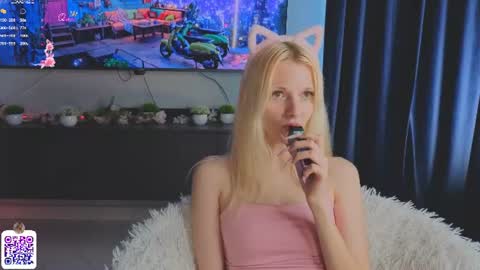 nannetteterrill online show from 06-26-26, 06:18