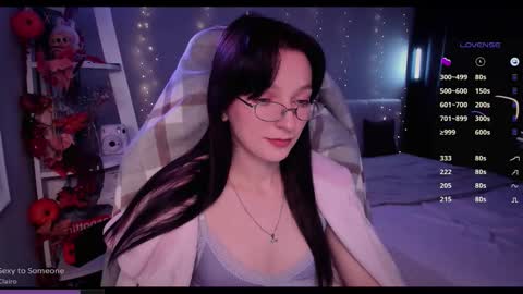 Snapshot of nannoyou chatting on 11-25-25, 05:35 NannoNancy online show from 11-25-25, 05:35