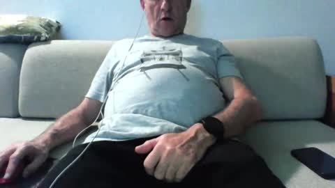 Snapshot of nano22968832 chatting on 01-01-25, 01:26 nano22968832 online show from 01-01-25, 01:26
