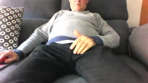 Snapshot of nano22968832 chatting on 01-12-25, 12:44 nano22968832 online show from 01-12-25, 12:44