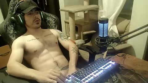 Nan online show from 05-12-26, 06:43