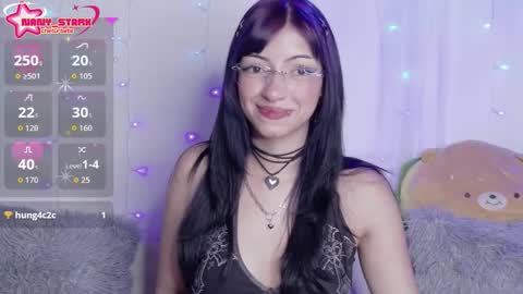 Snapshot of nany_stark_ chatting on 09-17-25, 11:23 NANY online show from 09-17-25, 11:23