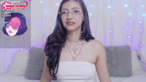 Snapshot of nany_stark_ chatting on 07-22-26, 04:10 NANY online show from 07-22-26, 04:10