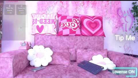 naomi_femme online show from 05-15-26, 11:17
