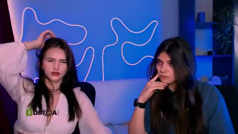 Naomi online show from 06-18-26, 10:09