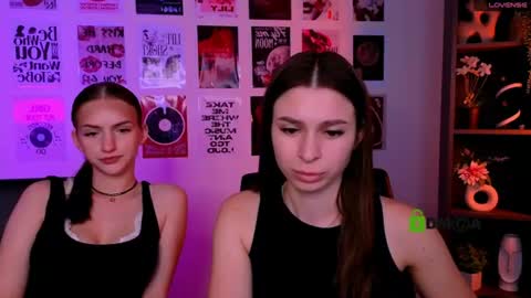 Naomi online show from 07-10-26, 09:23