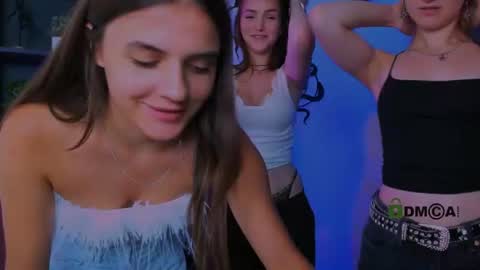 Naomi online show from 07-20-26, 10:39