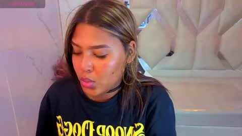 Naomi  online show from 05-21-26, 12:12