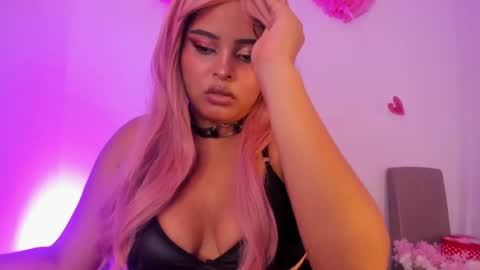 naomi_velour online show from 05-21-26, 07:10