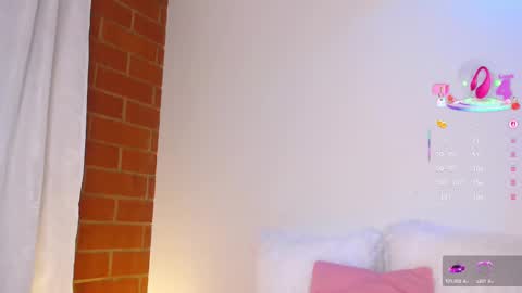 Snapshot of naomi_wong chatting on 03-05-25, 11:05 Guys the page has lately failed. If you see me disconnected thats why. online show from 03-05-25, 11:05