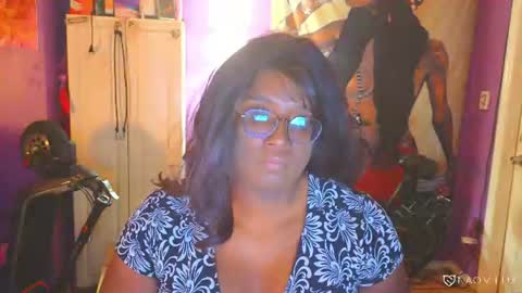 Naomi online show from 06-09-26, 01:28