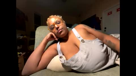Naomigiirl6 online show from 01-25-25, 09:15