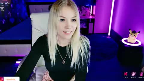 naomihita online show from 03-24-26, 01:38