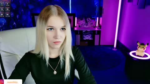 naomihita online show from 04-18-26, 02:32