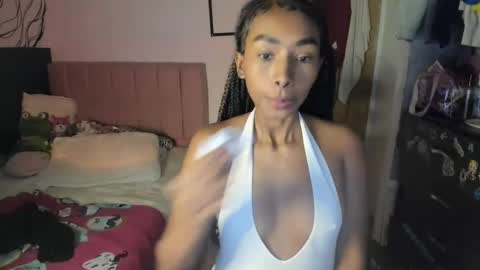 Naomii online show from 01-17-25, 12:10