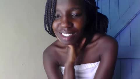 Snapshot of naomilittle905047 chatting on 02-23-26, 09:39 naomilittle905047 online show from 02-23-26, 09:39