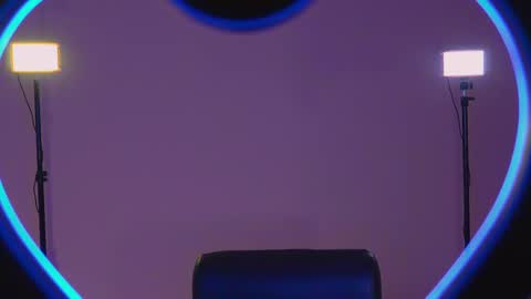 Naomi online show from 03-11-25, 12:39