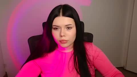 Naomi online show from 10-16-25, 06:42