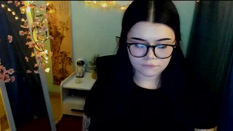 Snapshot of naomivibes chatting on 02-24-26, 09:07 Naomi online show from 02-24-26, 09:07