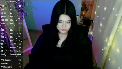 Naomi online show from 05-16-26, 10:36