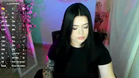 Snapshot of naomivibes chatting on 07-10-26, 06:50 Naomi online show from 07-10-26, 06:50