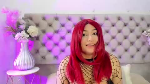 NaomiWhite online show from 07-20-26, 08:11