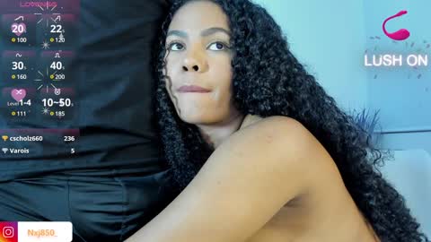 Snapshot of naomixjones1 chatting on 12-20-24, 01:14 Naomi online show from 12-20-24, 01:14