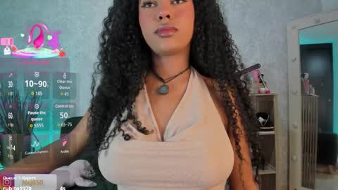 Snapshot of naomixjones1 chatting on 11-23-25, 03:39 Naomi online show from 11-23-25, 03:39