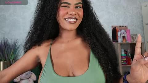 Naomi     online show from 04-16-26, 02:34