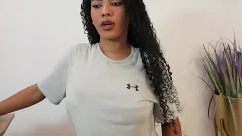 Naomi     online show from 07-16-26, 04:51