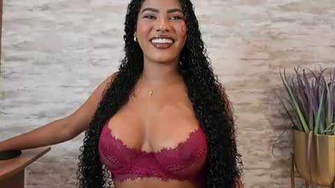 Naomi     online show from 07-29-26, 04:21