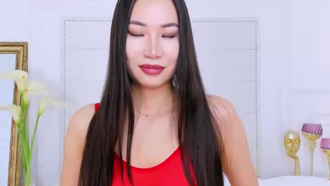 Naomi online show from 01-26-25, 02:35