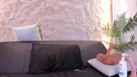 Snapshot of naomy_gyal chatting on 02-24-26, 07:23 I am Naomy online show from 02-24-26, 07:23