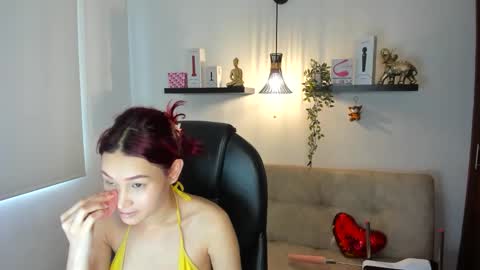 naomy online show from 05-17-26, 08:38